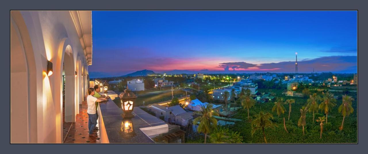 Hotel Khach San Yen Chau Chau Doc Exteriér fotografie