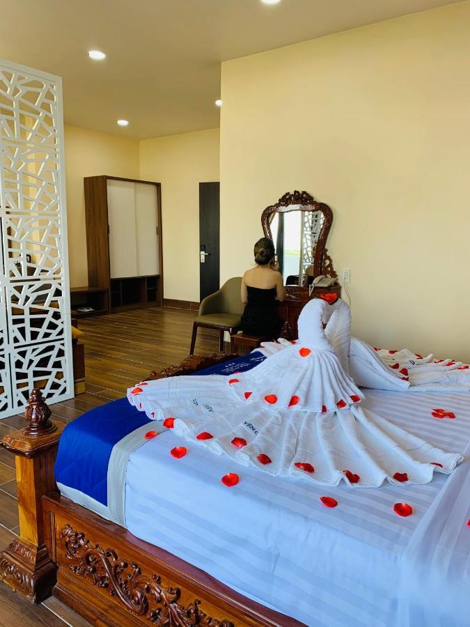 Hotel Khach San Yen Chau Chau Doc Exteriér fotografie